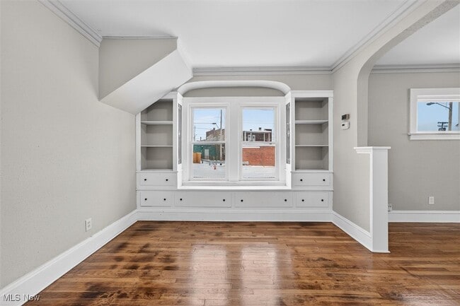 Building Photo - 10608 Wadsworth Ave