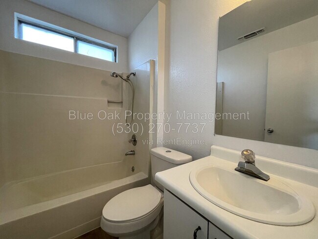 Building Photo - 470 Cimarron Dr