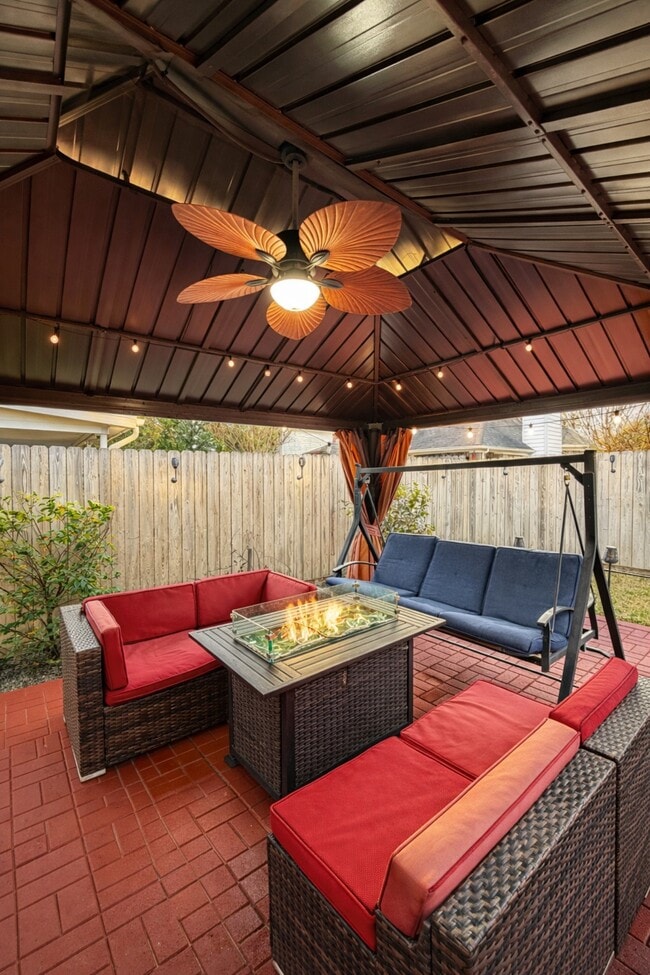 Building Photo - 3111 Birchleaf Dr