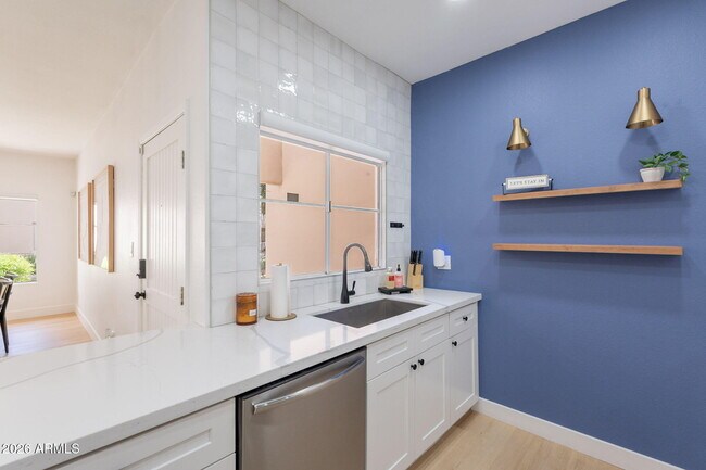 Building Photo - 11333 N 92nd St