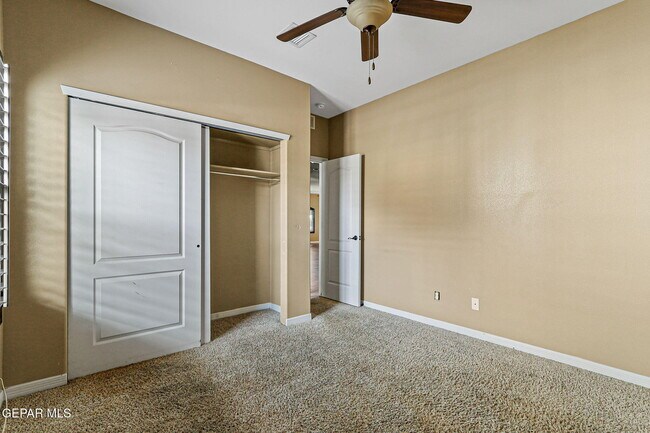 Building Photo - 3005 Cedar Creek