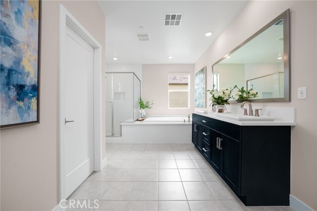 Building Photo - 130 Chorus