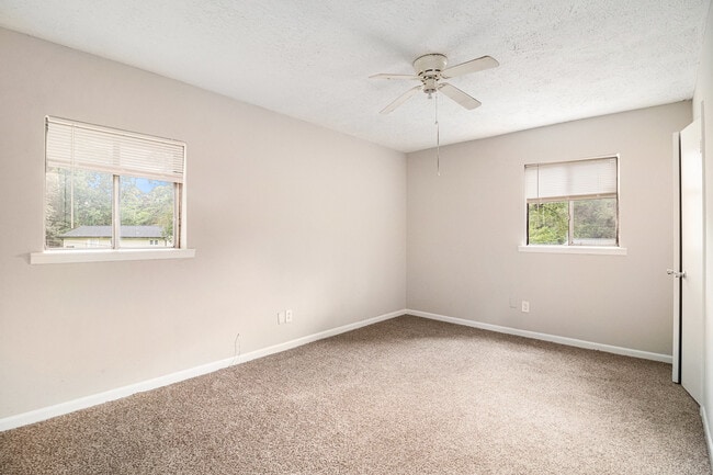 Building Photo - 8753 E Bourne Dr