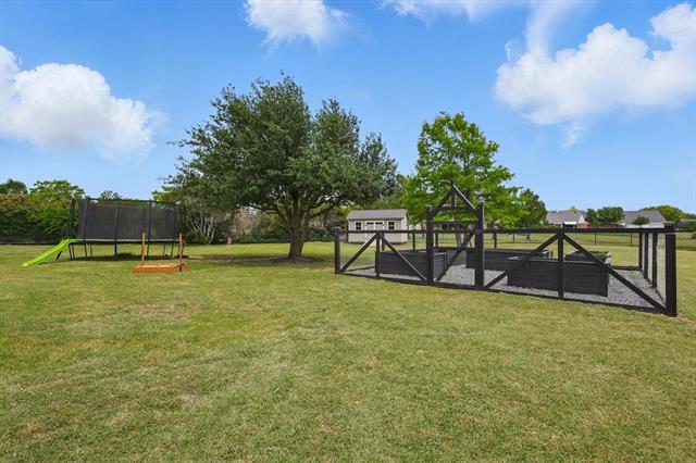 Building Photo - 1000 Van Zandt Ct