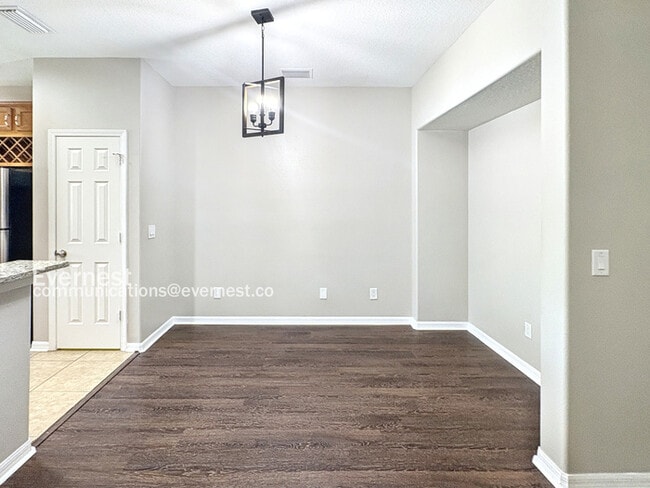 Building Photo - 12806 Belvedere Song Way