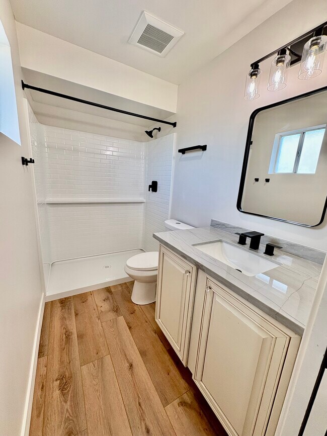 Building Photo - 17220 E Desert Ln