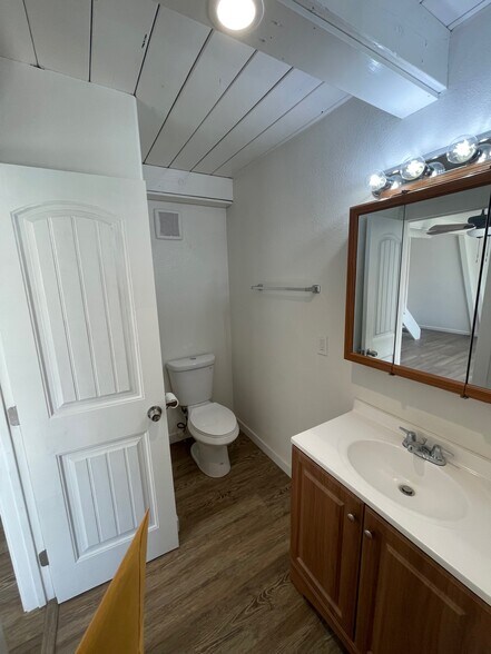 Bathroom - 37824 Old Highway 80