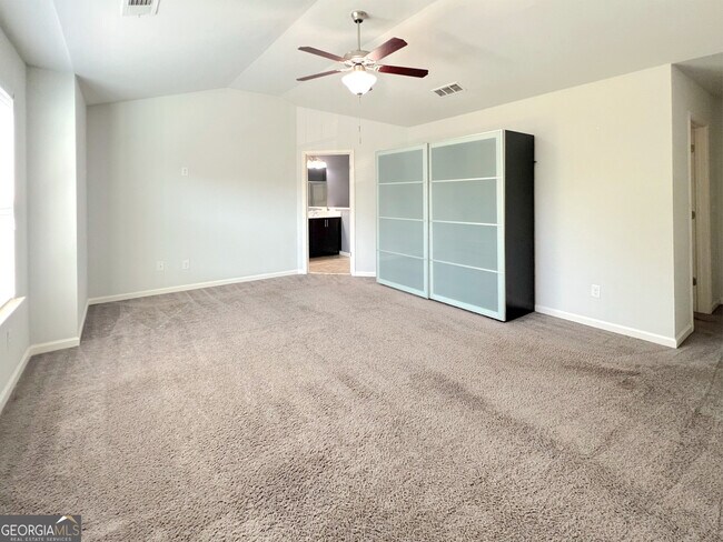Building Photo - 6173 Roaring Rock Wy