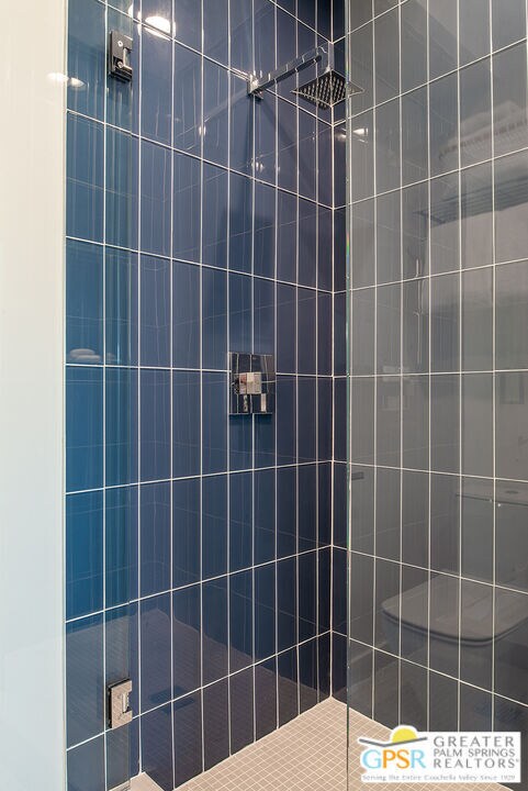 Building Photo - 717 Orlando Ave