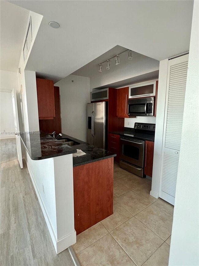 Building Photo - 7350 SW 89th St