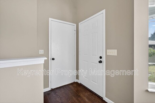 Building Photo - 220 Pheasant Point Blvd