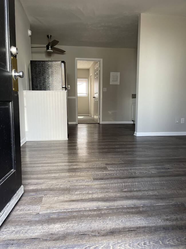 Building Photo - Apt. 340
