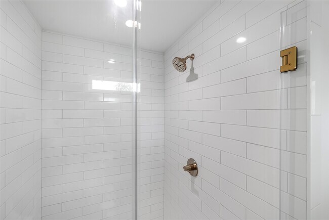 Building Photo - 8416 Montridge Dr
