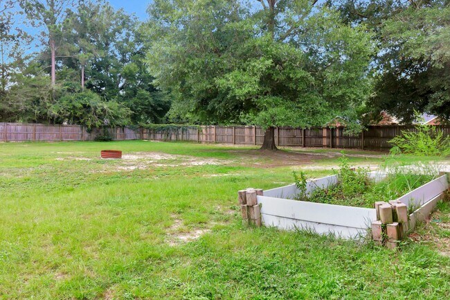 Building Photo - 6081 Dragonfly Way
