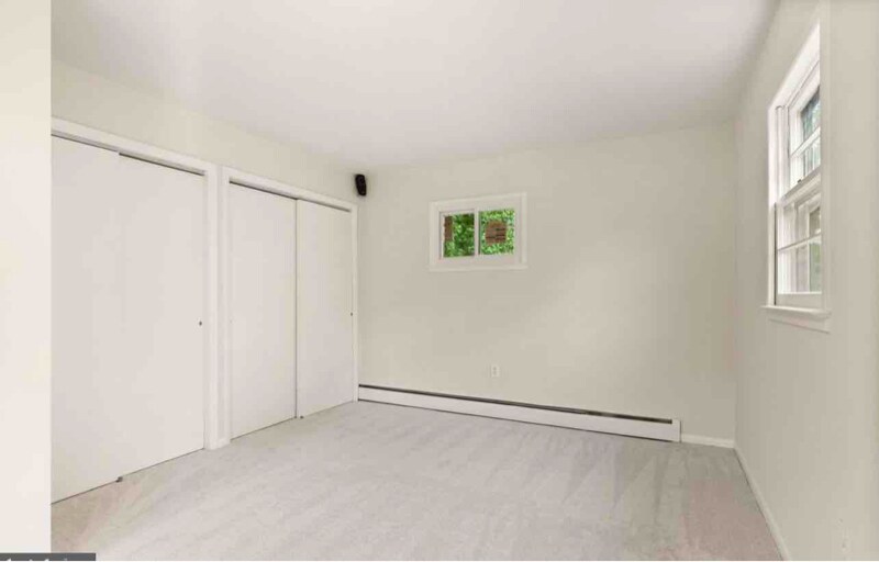 Building Photo - 14756 Delta Ct