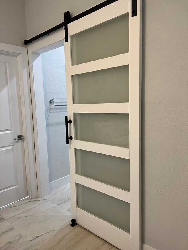 Building Photo - 19950 SW 132nd Ct