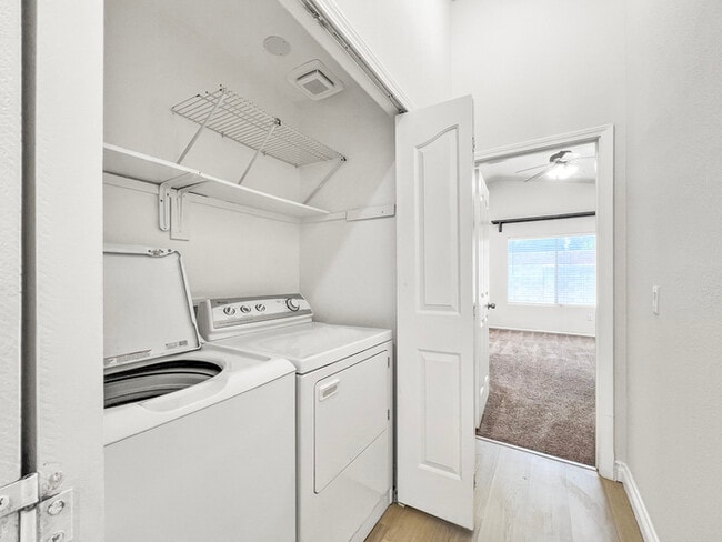 Building Photo - Comfortable 3-Bed, 2-Bath Home