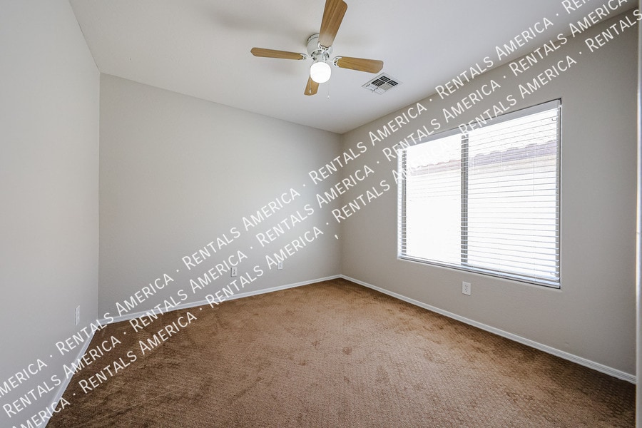 Building Photo - 3751 Desert Creek Ln