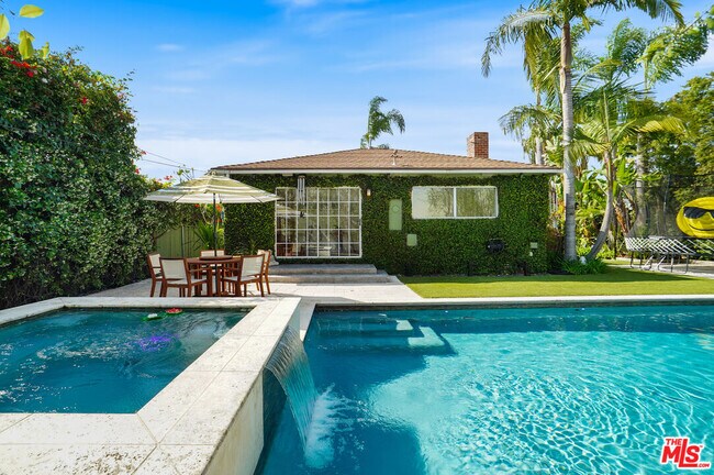 Building Photo - 1348 Morningside Wy