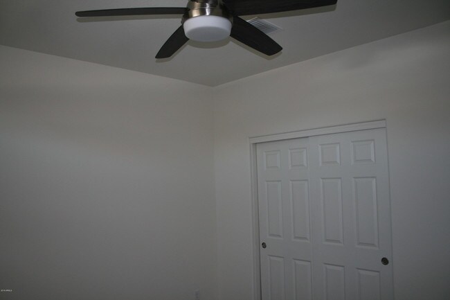 Building Photo - 10765 W Bronco Trail