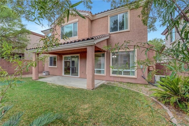 Building Photo - 11745 Via Esperanza St