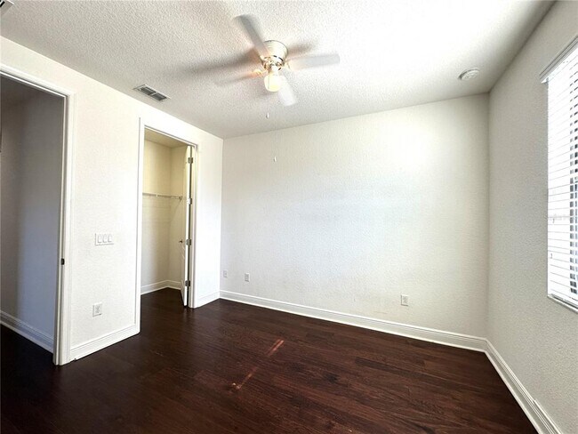 Building Photo - 8474 Kelsall Dr