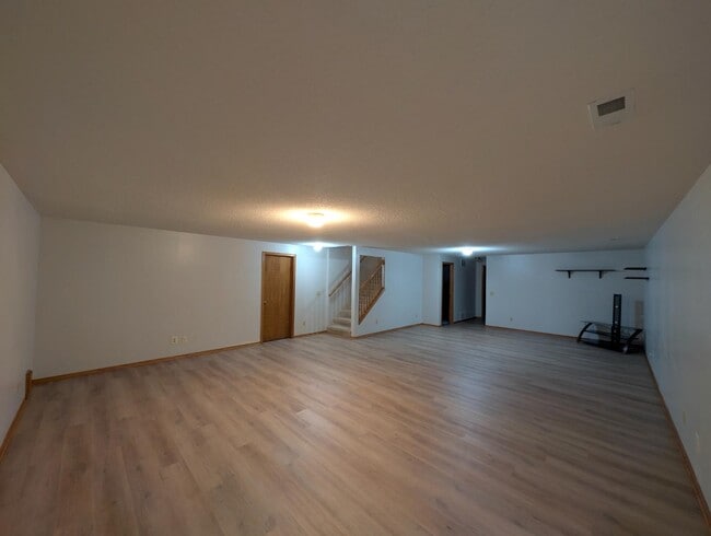 Building Photo - 1106 S Longford St
