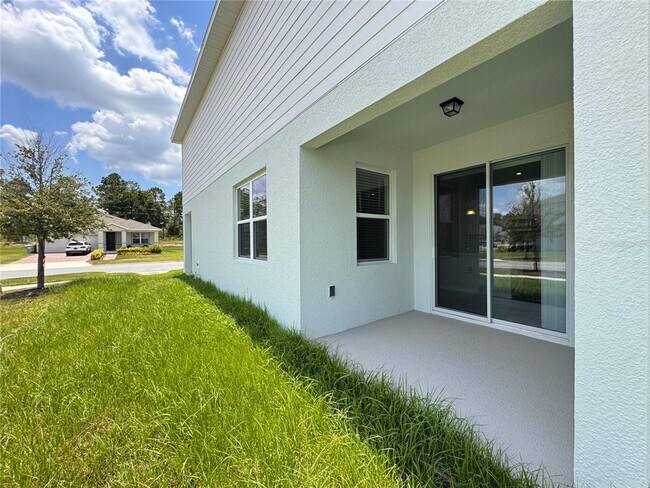 Building Photo - 3753 Isle Royal Place