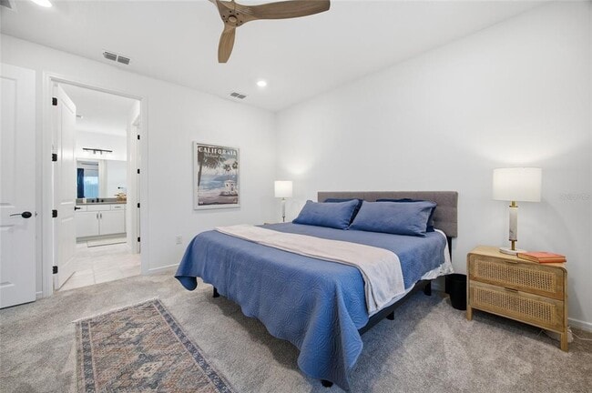 Building Photo - 6176 SW 93rd Ave