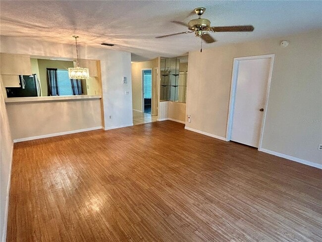 Building Photo - 4908 Myrtle Oak Dr