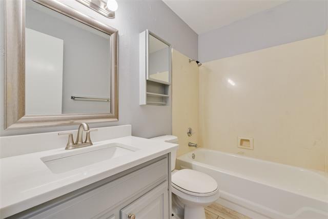 Building Photo - 2801 Hickory Bend Dr