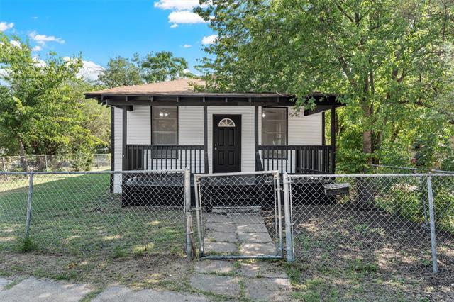 Building Photo - 927 N 23rd St