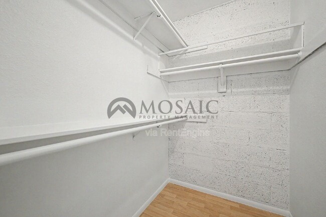 Building Photo - 4444 E Paradise Vlg Pkwy S