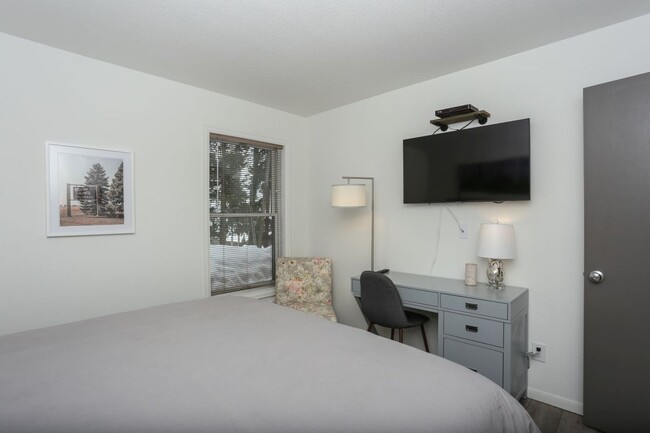 Building Photo - 1 bedroom in Wildernest! Lease through 2/1/25