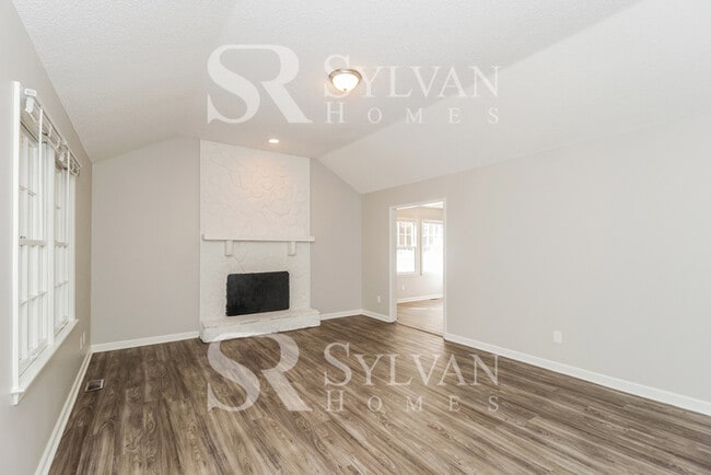 Building Photo - Coming HOME never felt so good!