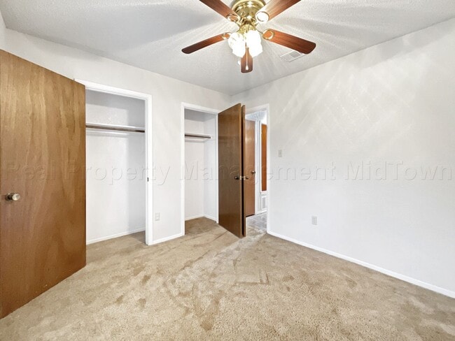Building Photo - 841 S Atkerson Ln