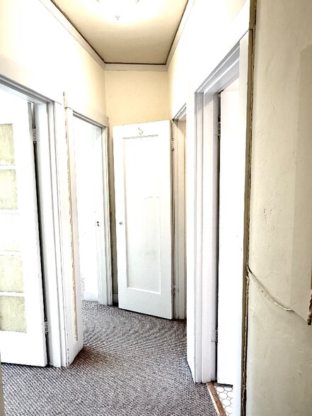 Building Photo - 2818 Telegraph Ave