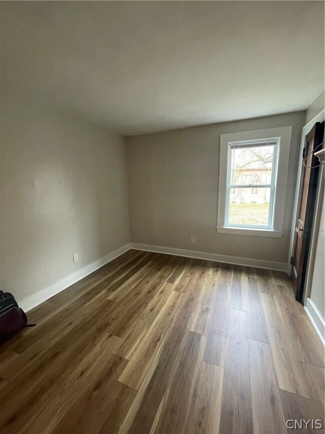 Building Photo - 60 Oswego St