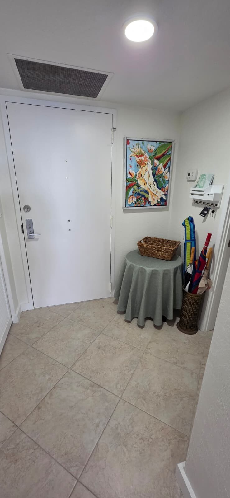 Building Photo - 3047 S Atlantic