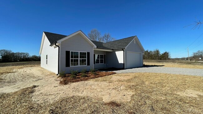 Building Photo - 53 Dewitt Lowery Rd