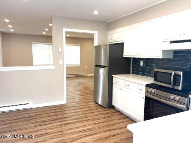 Building Photo - 824 Balmoral Ct