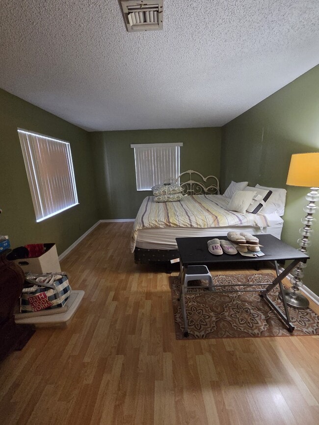 Building Photo - 1351 NW 94th Way