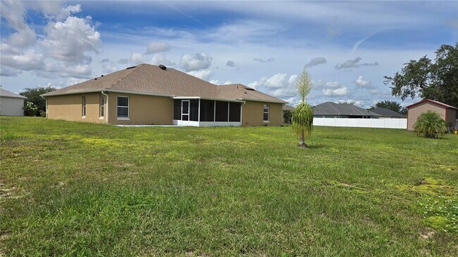 Building Photo - 608 Hatchwood Dr