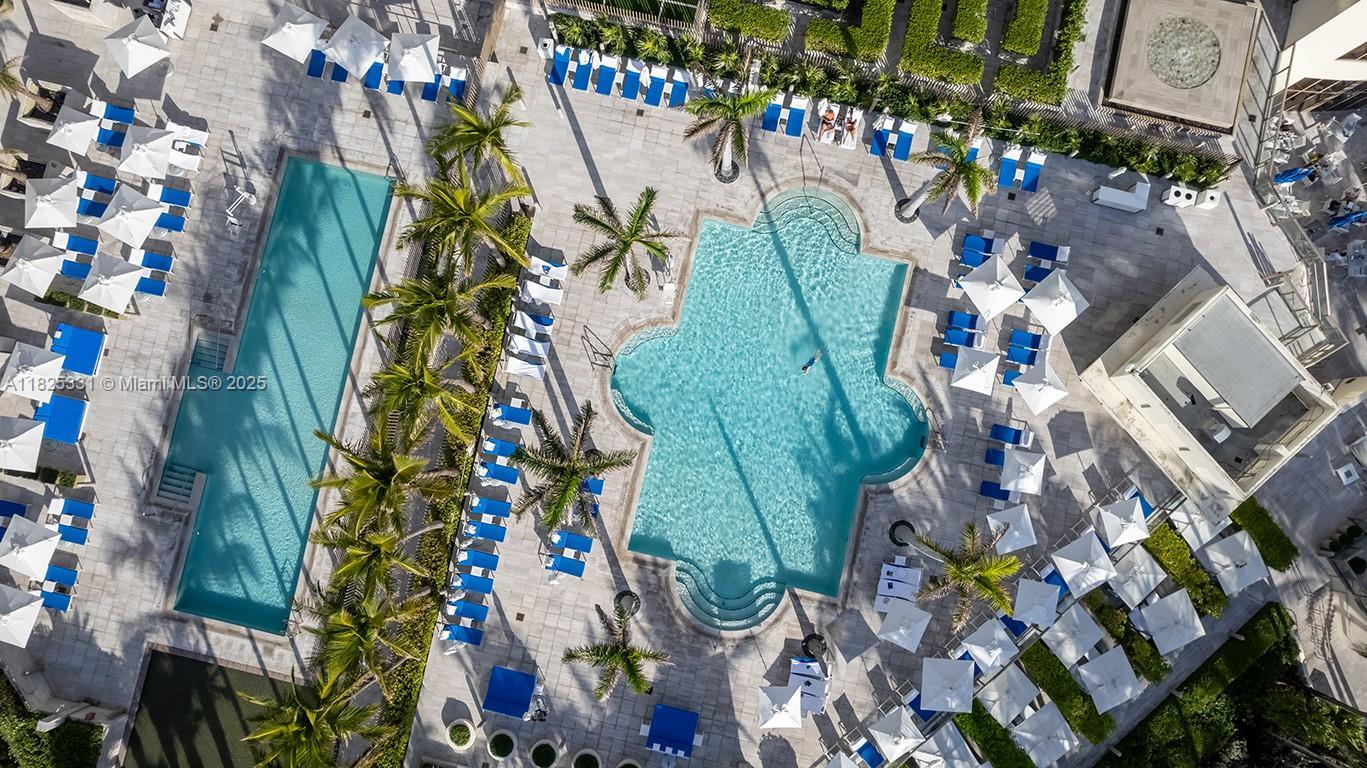 Building Photo - 9701 Collins Ave