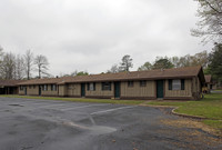 Building Photo - Swiss Village Apartments