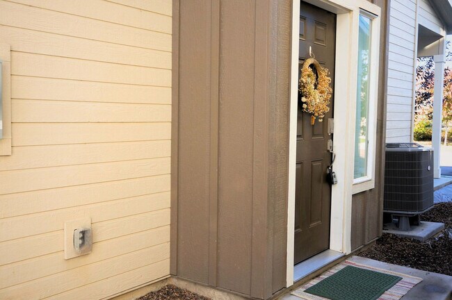 Building Photo - 5553 E Bollo St