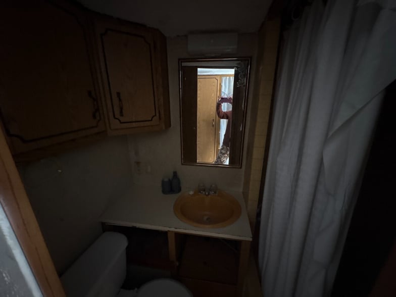 Building Photo - 4115 Aurora Rd