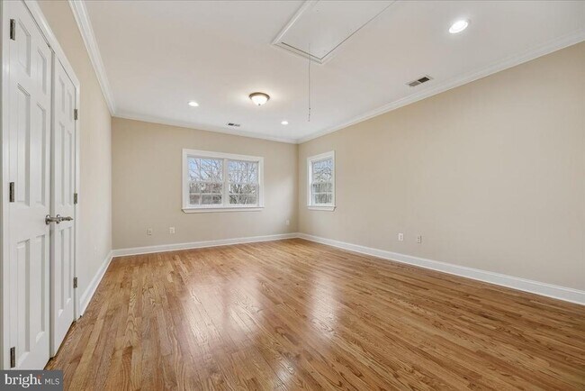Building Photo - 4902 De Russey Pkwy