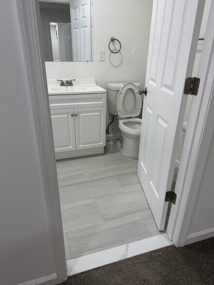 Bathroom - 8582 Main Ave