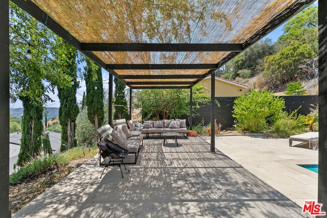 Building Photo - 11320 Alethea Dr